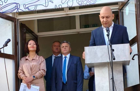 Максим Изосимов поздравил с 1 сентября учащихся Каменского района Максим Изосимов поздравил с 1 сентября учащихся Каменского района